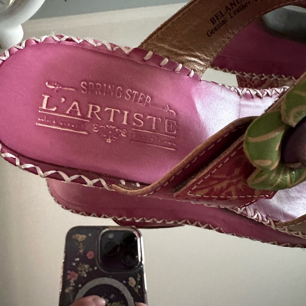 Gorgeous all genuine leather sandals! - Picture 5 of 5